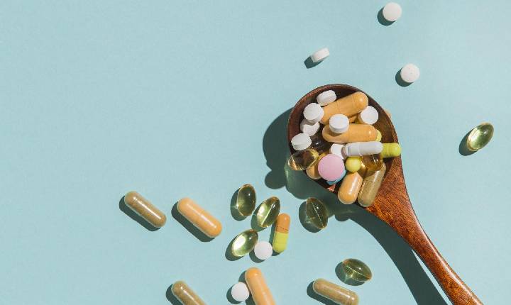 Expert indica 3 suplementos que a maioria das pessoas devem tomar
