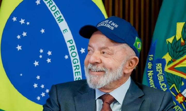 Governo Lula termina ano com desaprovação de 50,9% e aprovação de 45,6%, diz Paraná Pesquisas
