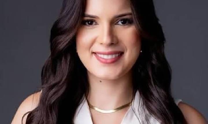 Imagem e voz de locutora de rádio esta sendo utilizados e divulgados sem autorização por páginas de conteúdo adulto