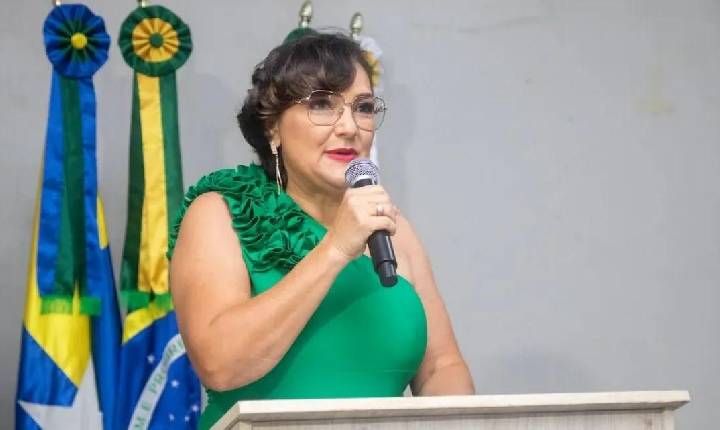 Justiça condena vereadora por expor vítima de estupro em transmissão ao vivo durante sessão em Rondônia
