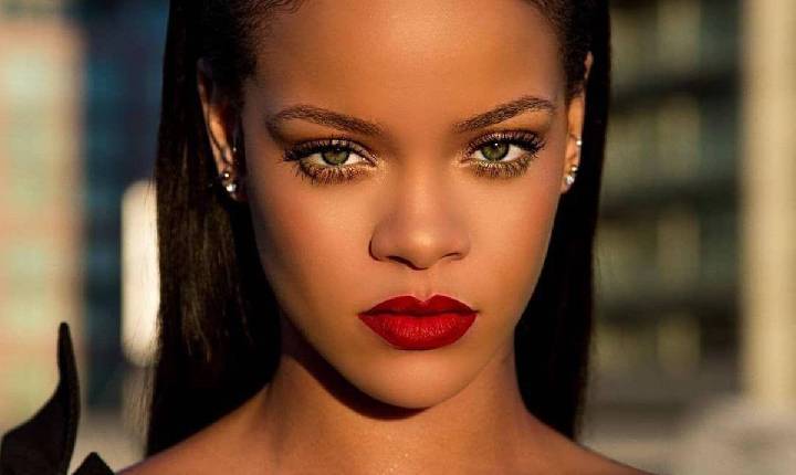 Padre diz que escutou música de Rihanna no inferno: “Um tormento”