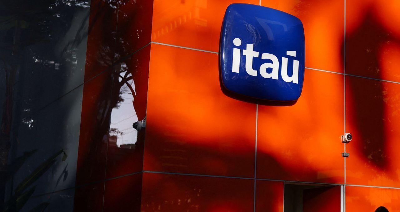 “Extrema má-fé”: como o Itaú escondeu cobranças indevidas em cartões de clientes