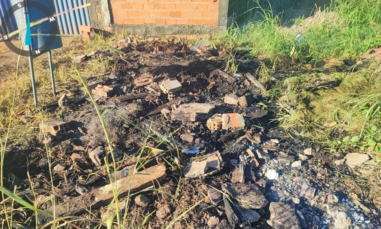 Queimadas noturnas também geram multa em Rolim ; proprietário foi autuado após incêndio em terreno no Bairro Olímpico